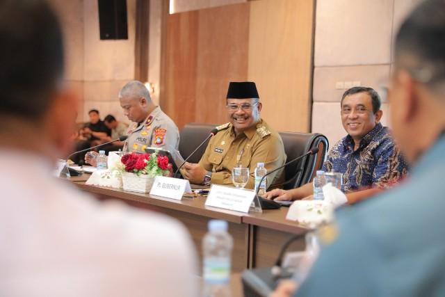 Antisipasi Darurat Pangan, Pj Gubernur Safrizal Dukung Penuh Program Perkebunan Pisang Cavendish