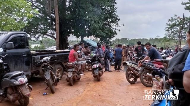 Beredarnya Foto Para Penambang Geruduk PT. MSP