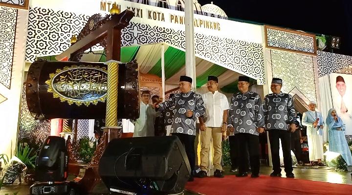 Wali Kota Pangkalpinang, Maulan Aklil buka MTQH ke XXXI tingkat Kota Pangkalpinang Tahun 2023, Senin (03/07/2023).