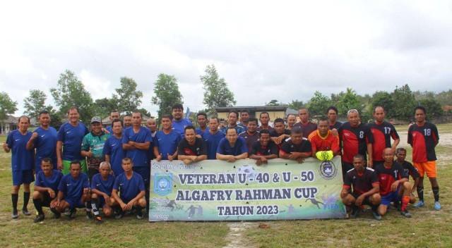 Bupati Bangka Tengah Buka Secara Resmi Veteran U-40 - U-50 Algafry Rahman Cup Desa Perlang