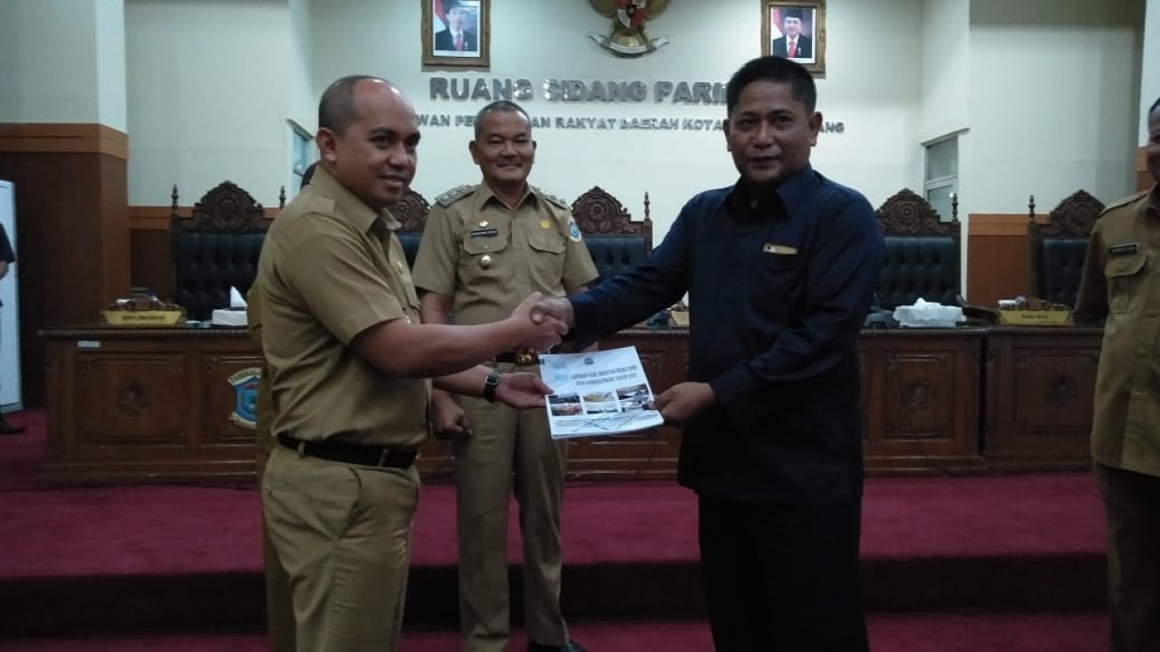 Dewan Perwakilan Rakyat Daerah (DPRD) kota Pangkalpinang gelar rapat paripurna penyampaian Reses 2018, yang bertempat di Ruang Sidang Paripurna DPRD kota Pangkalpinang, Senin (14/1/2019).