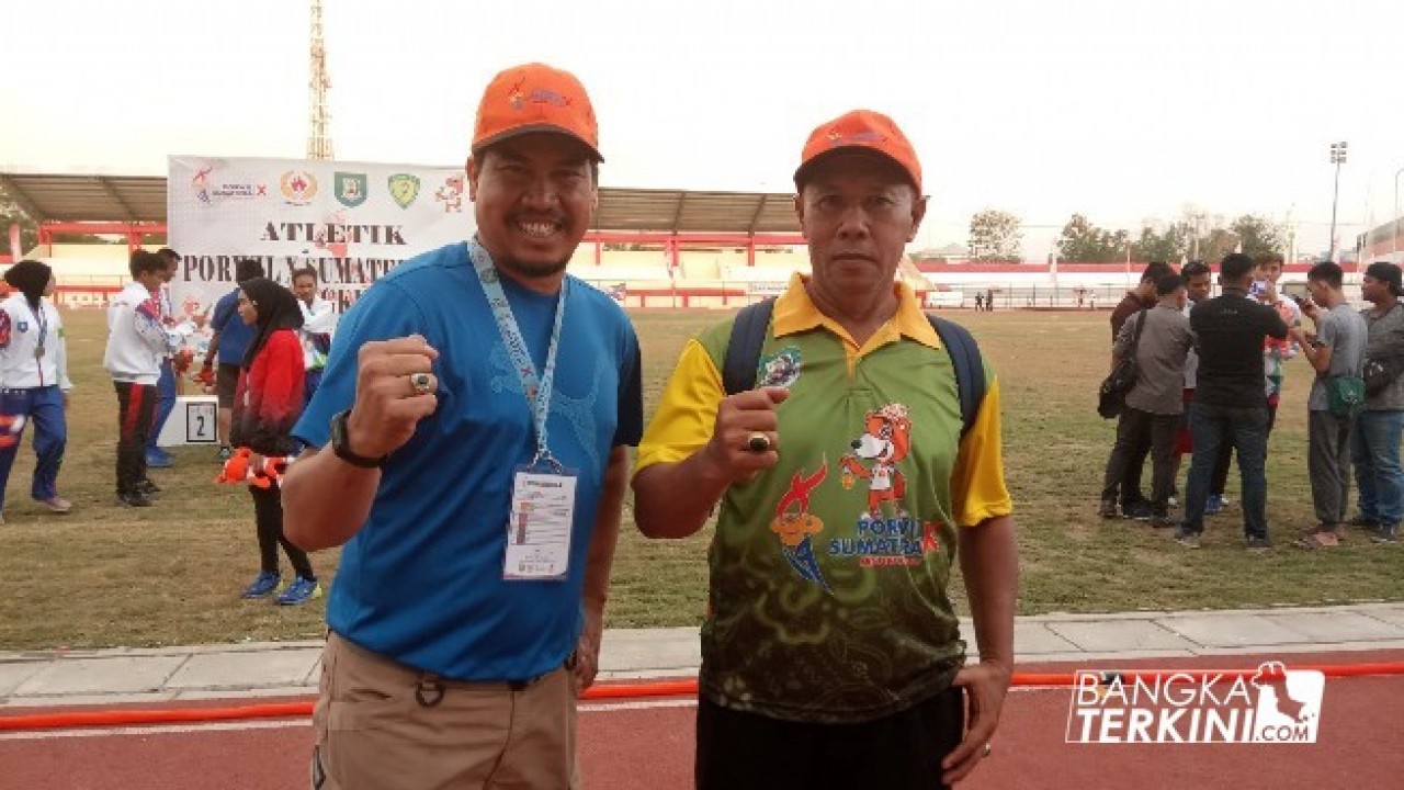 Wasit dari Babel Fauzhanul Hakim, S.Pd dan Aloysius S.Pd