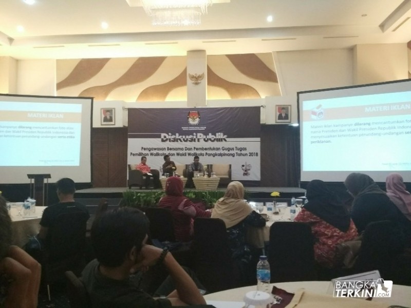 Komisi Pemilihan Umum Kota Pangkalpinang, melakukan Diskusi Publik Pengawasan Bersama dan Pembentukan Gugus Tugas Pemilihan Walikota dan Wakil Walikota Pangkalpinang Tahun 2018, di Santika Hotel, Sabtu (09/03/2018).