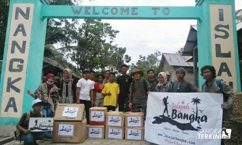 Jelajah Bangka saat mengunjungi Pulau Nangka, Desa Tanjungpura Kecamatan Sungai selan Kabupaten Bangka Tengah, Minggu, 18/03/2018.