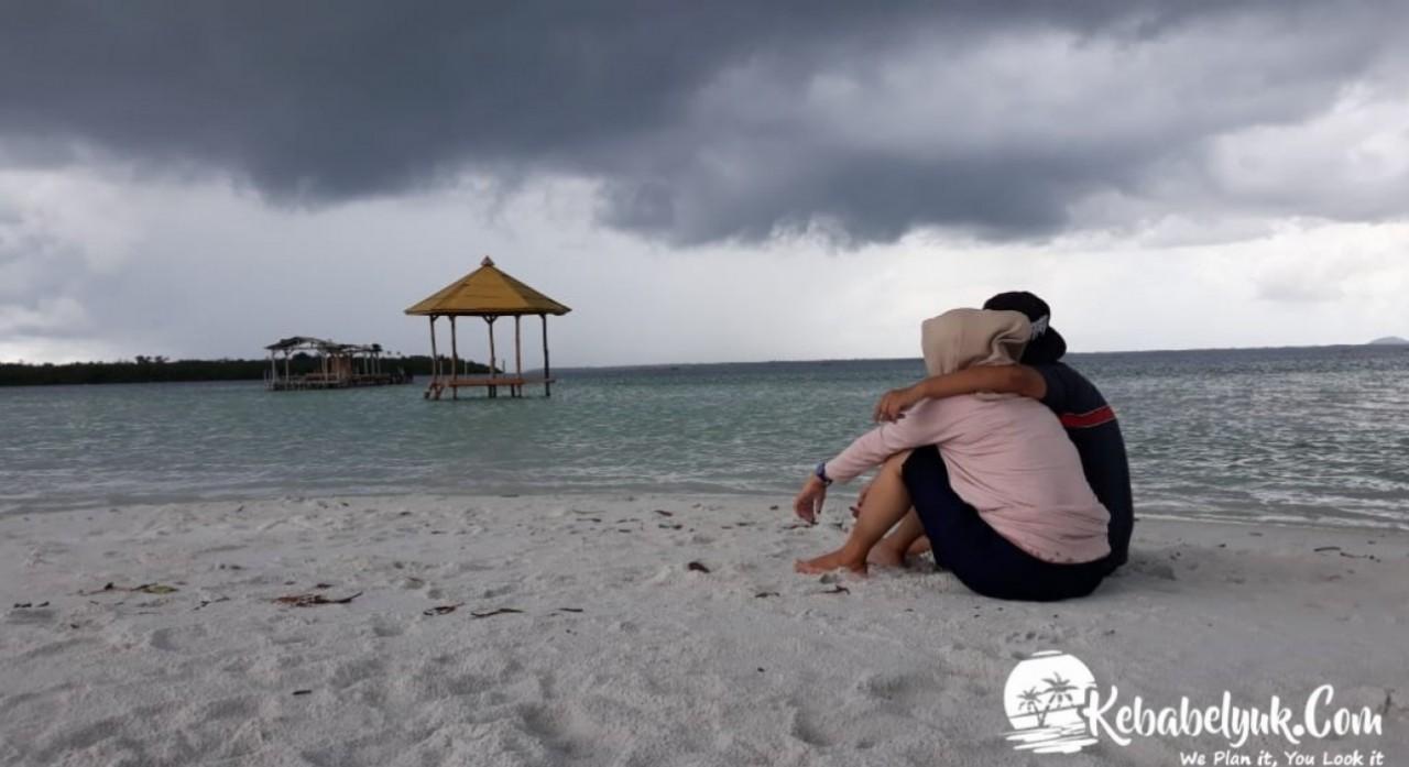 Marigoberlibur ke pulau leebong Wisata Pulau Leebong Kualitas Dunia Yang Terjangkau