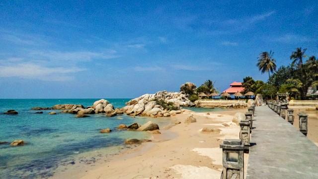 Panorama Pantai Parai Tenggiri. Foto : Aditiya Safitri