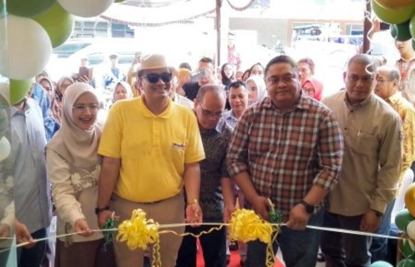 Pj Wako Budi Utama Resmikan Grand Opening Outlet Amanda Brownies di Kota Pangkalpinang