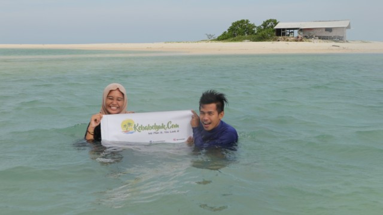 Pulau Semujur dan Pulau Gusung Panjang.