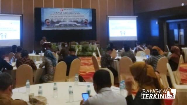 Bawaslu Bangka Tengah gelar Rakor Evaluasi pengawasan pemilih bersama stakeholder dan insan pers, Senin (15/02/2021). Foto : Ilham Febry