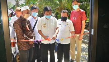 BANGKA TERKINI - BANGKA TENGAH --- Bupati Bangka Tengah, Ibnu Saleh resmikan Rumah Potong,