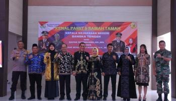 Gelar Pisah Sambut Kajari Bangka Tengah, Ini Pesan Bupati Algafry!