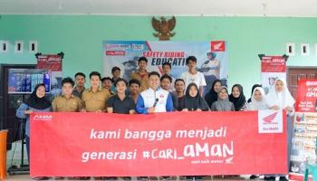 Honda Babel Gelar Edukasi Keselamatan Berkendara Dengan Komunitas Motor Honda