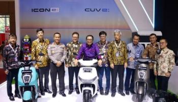 Honda ICON e: dan CUV e: Meriahkan Booth AHM di IMOS 2024Jakarta – PT Astra,