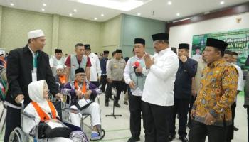 Lepas Jamaah Haji, Pj Safrizal Titip Doa Untuk Provinsi Bangka,