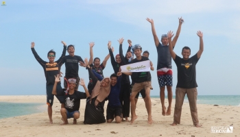 Berwisata di Pulau Bangka merupakan dambaan banyak orang, karena siapa,