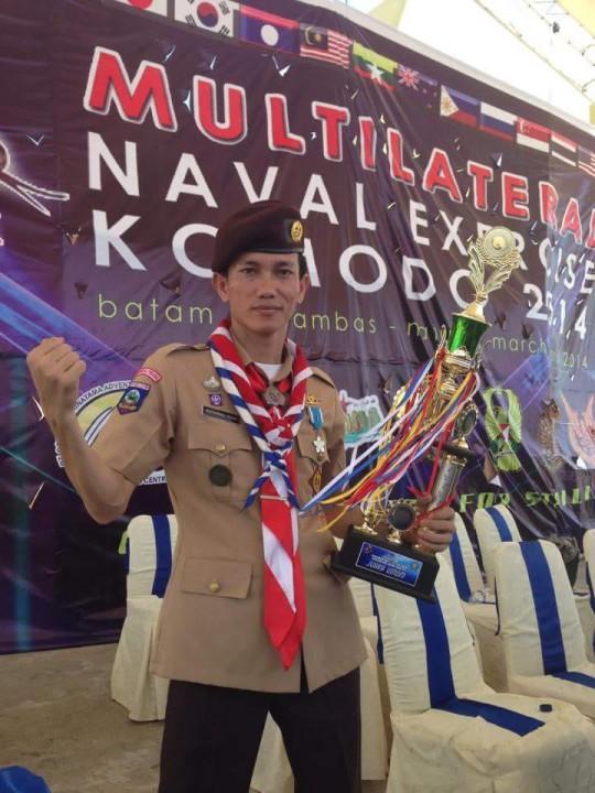 Instruktur Saka Bahari, Muhammad Irham (saat Pramuka Saka Bahari Babel menjadi Juara Umum kegiatan Nasional tahun 2014 lalu)