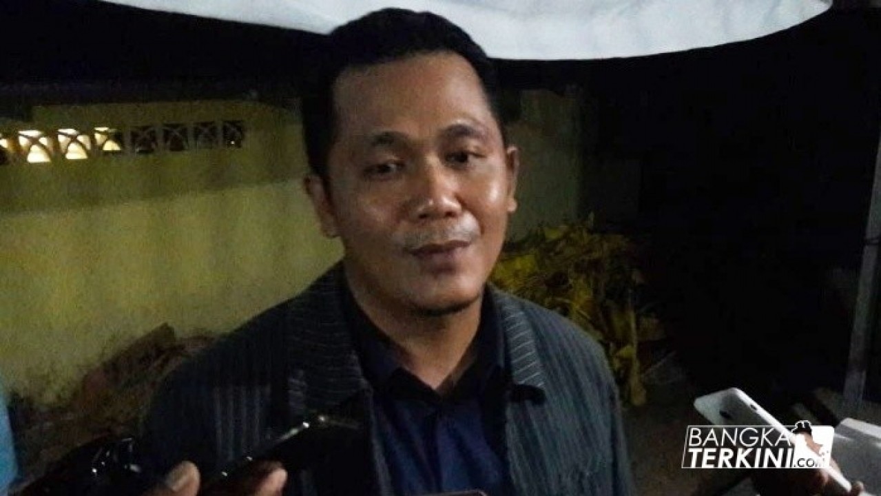 Novrian Saputra, Divisi Penindakan dan Penanganan Pelanggaran di Panwaslu Kota Pangkalpinang.